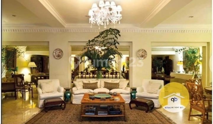 2-Story House, Beautiful and Serene Location in Menteng