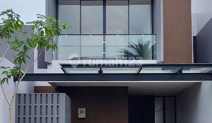 For Sale Below Market! Brand New House in Lebak Bulus, 189 sqm Land, Price 5 B Negotiable!