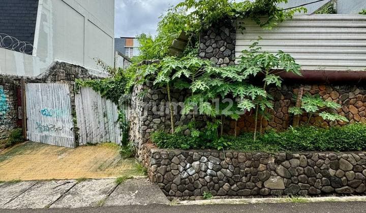 Land for Sale in Haji Nawi Complex Area, Easy Access!