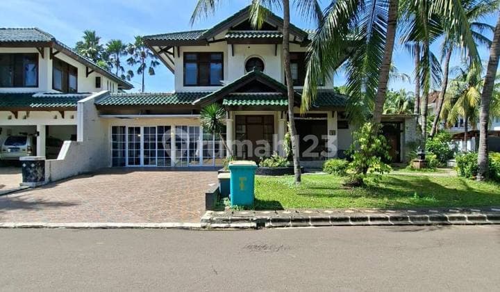 Rumah Lama Butuh Renov, Type Hook Dalam Cluster Premium