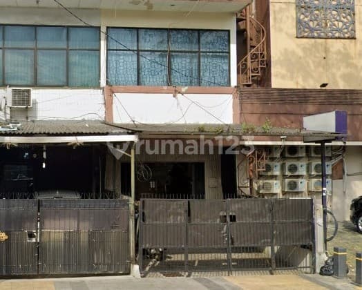 Ruko 3 Lantai Lokasi Strategis Tanjung Duren