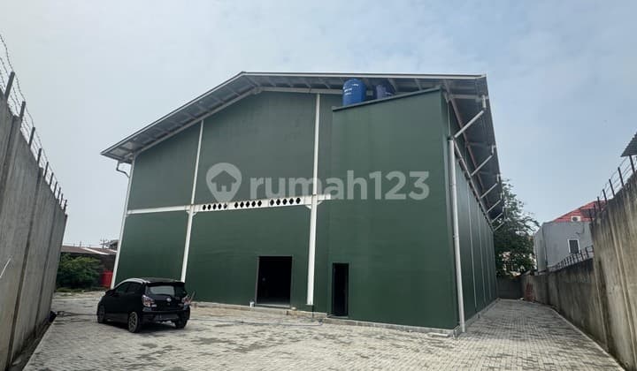 Turun harga sewa gudang di Kamal raya Jakarta Utara