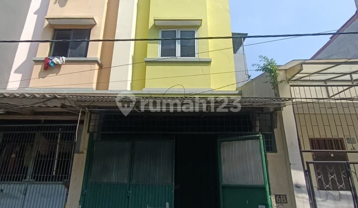 Jelambar Sukajaya Shophouse, West Jakarta