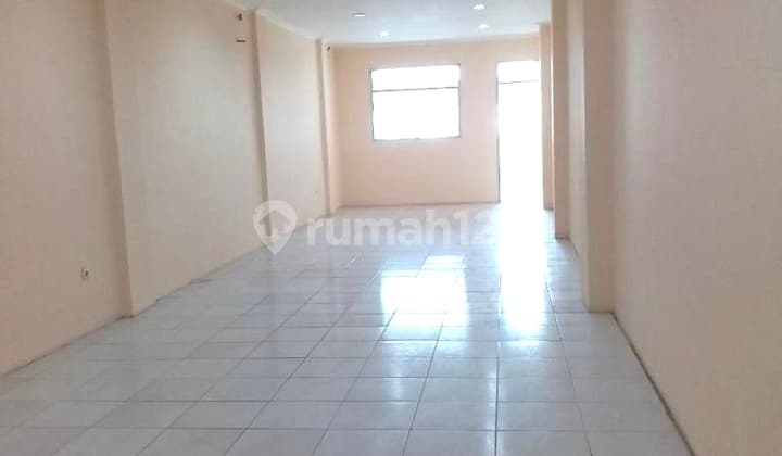 Ruko Pinggir Jalan, Strategis, 4,5 Lantai, Asuransi Kebakaran 3 M