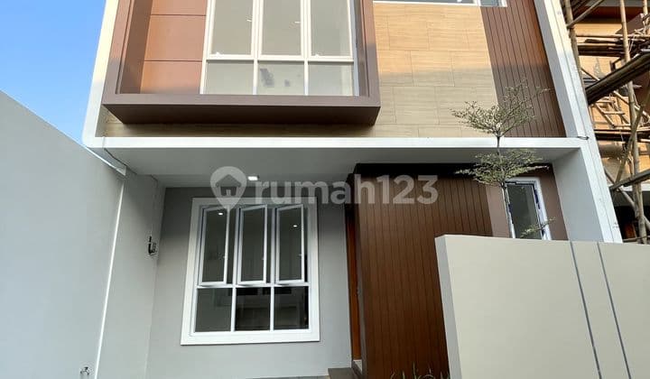 Rumah Siap Huni Design Modern di Bsd Serpong Tangerang
