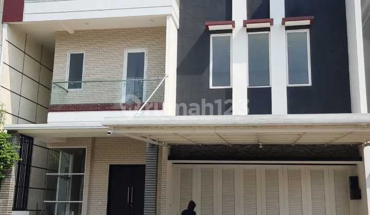 Rumah Mewah Baru Siap Huni di Onyx Alam Sutra Tangerang Selatan