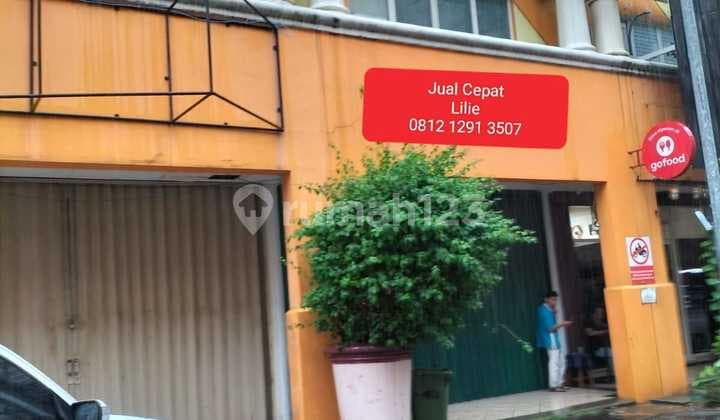 Ruko 3 Lantai Full Renovasi Siap Pakai Di Lokasi Sangat Strategis Pinggir Jalan Raya Wtc Matahari Serpong Utara Tangerang Selatan.