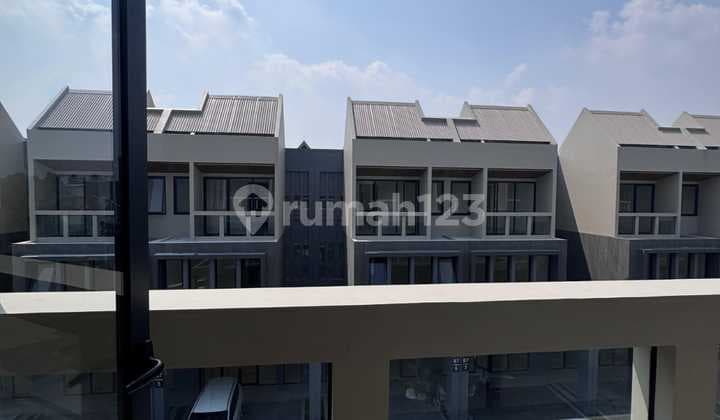 Ruko 3 Lantai 2 Muka di Delrey Business Town Bsd City Tangerang Selatan 73