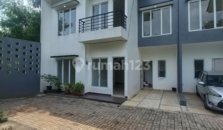 Rumah 2 Lantai Mewah Di Cimanggis Depok!cuma 860 Jutaan, Bisa Kpr!