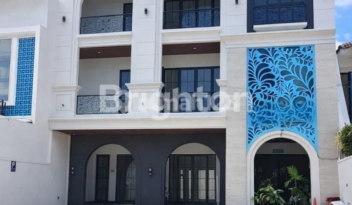 2 Jejer Loss Ruko 3 Lantai Raya Kaliwaron Dekat Dharmahusada, Kalijudan, Manyar, Universitas Widya Mandala