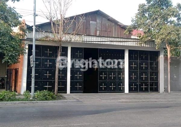 Warehouse on Jalan Raya Barata Jaya