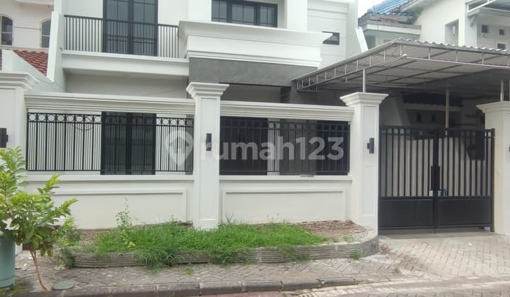 Rumah 2 Lantai Baru Full Renov Dian Istana Taman Ratu Dekat Graha Family, Wiyung, Royal Residence, Babatan Pratama, Hr Muhammad