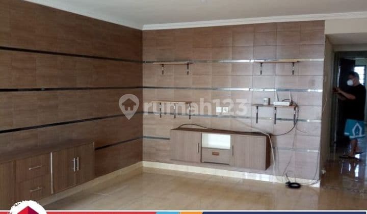 Jual Apartemen Semi Furnish Di Daerah Kelapa Gading, Jakarta Utara