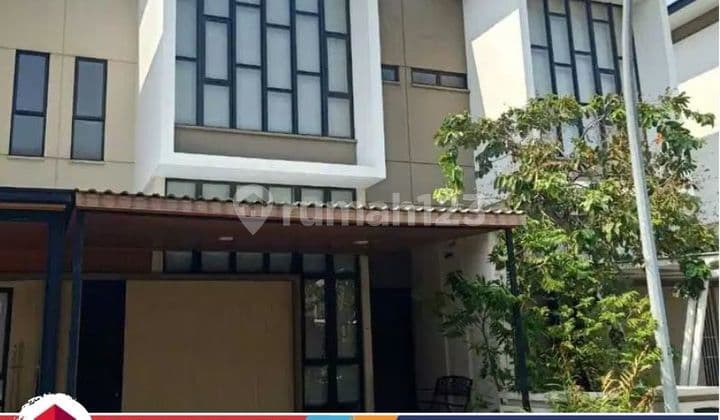 Jual rumah BU 3 Lantai di daerah JGC, Cakung Jakarta timur