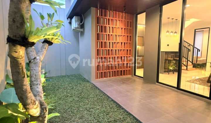 RUMAH MEWAH DEKAT STADION MAGUWOHARJO WATERBOOM JOGJA UGM UPN