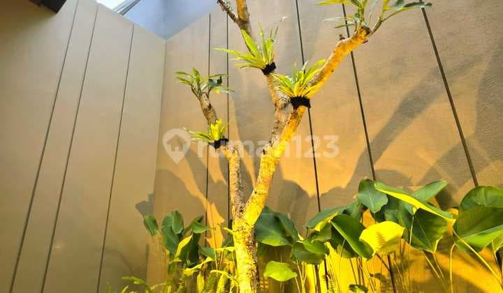 RUMAH MEWAH DEKAT STADION MAGUWOHARJO WATERBOOM JOGJA UGM UPN