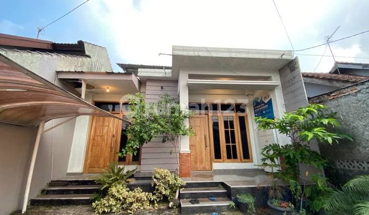 RUANG USAHA KANTOR RUMAH KONSTRUKSI 3 LANTAI DEKAT XXI JALAN SOLO