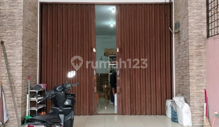 Ruko di Jln.jelambar SHM Bagus