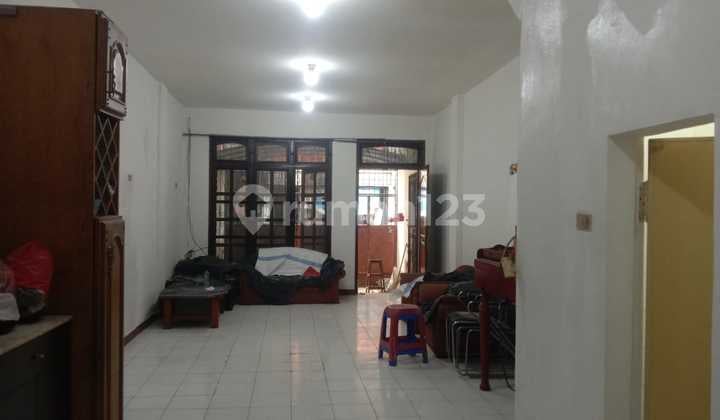 Rumah Bagus Di Jl. Jelambar Utama 9, Jelambar Baru, Grogol Petamburan, Kota Jakarta Barat, Dki Jakarta, Indonesia, 11460, Gandeng 2, Dekat Mall, Dekat Tol Harga Murah