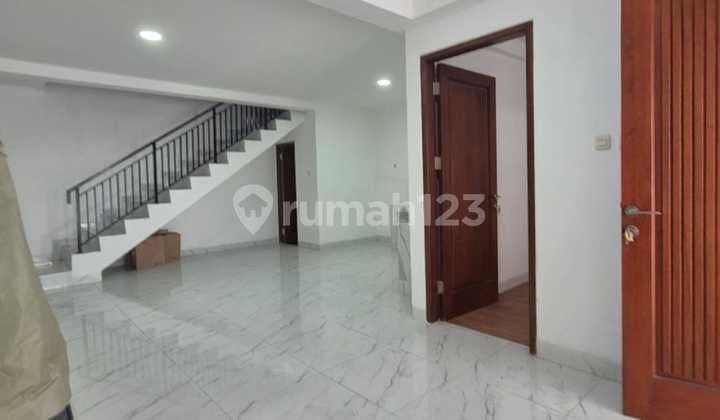 Dijual Rumah Taman Palem Rapi Siap Huni