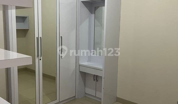 Rumah bagus 2 1/4 lantai murah