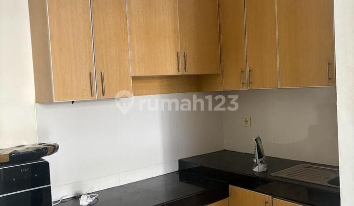 Dijual Murah Rumah Siap Huni Di Cluster West Europe Green Lake City Jakarta Barat