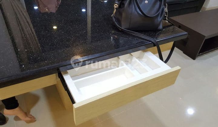 For Rent Quick Apartment U Residence Tower 2 Corner Type Lippo Karawaci Tangerang