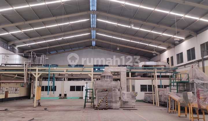 Pabrik di Tangerang Kota 12000.0 m² Semi Furnished HGB