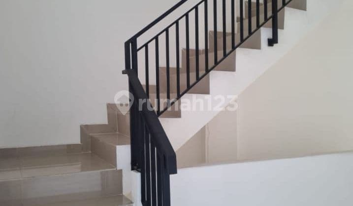 Dijual Ruko Bagus di Sumur bor, jakarta barat