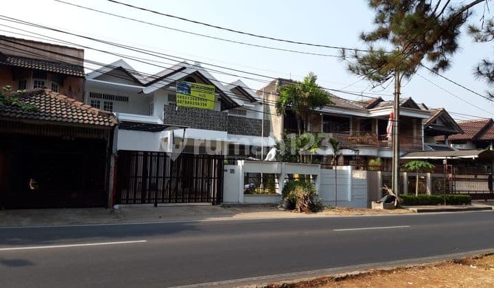 House for Sale 4.9 Billion, Below 2025 NJOP Price of Rp. 5.4 Billion on Jl. Bintaro Utara, Great SHM