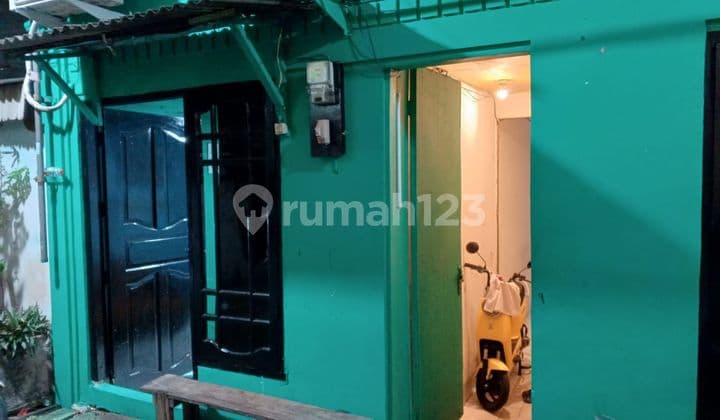 House for quick sale in Sunter Jaya, North Jakarta, New SHM East