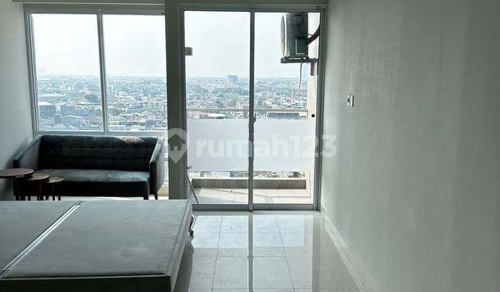For Rent Green Sedayu Apartment Studio Apartment