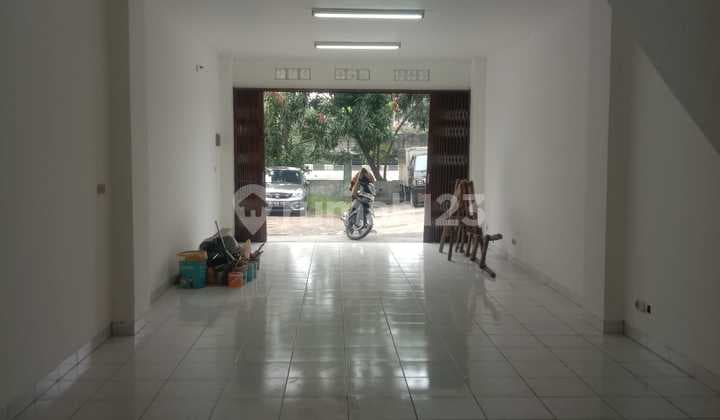 Disewakan Ruko puri kembangan 3,5Lantai