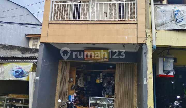 Ruang-usaha Di Cengkareng Rame Harga 1,2m, 56.0 M² Unfurnished Shm