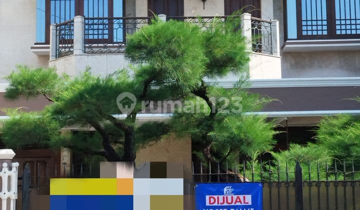 Rumah 2.5 Lantai di Kramat, Senen Jakarta Pusat