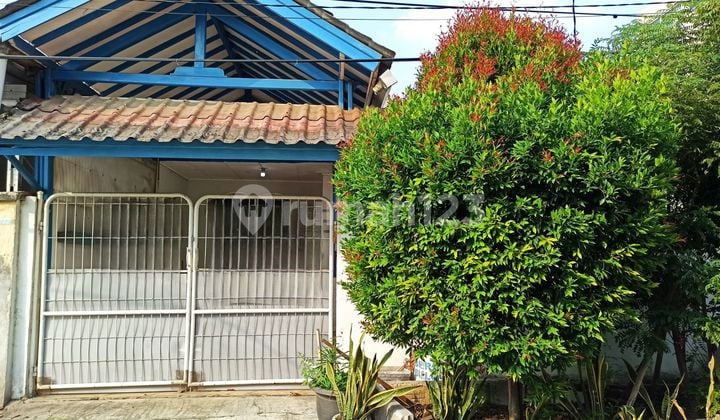 Dijual murah rumah di Simprug Poris,lokasi strategis,siap huni