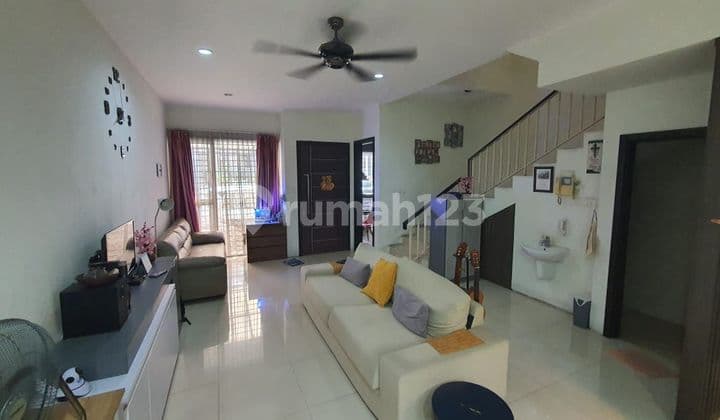 For Sale 2-Story House in Citra Garden, Strategic Location, Negotiable Price