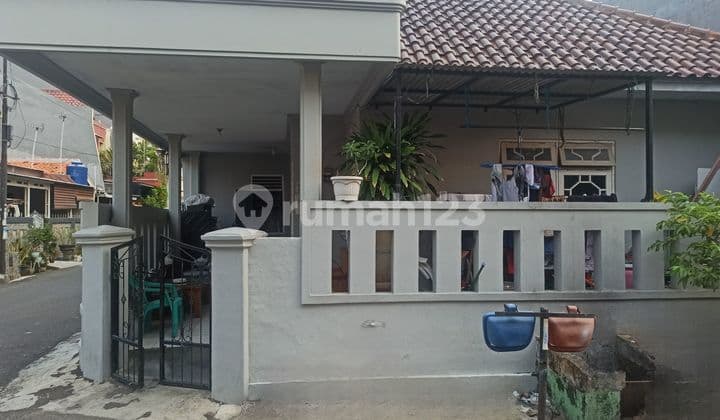 Dijual murah rumah 150m2 di Cengkareng,lokasi strategis,hrg nego