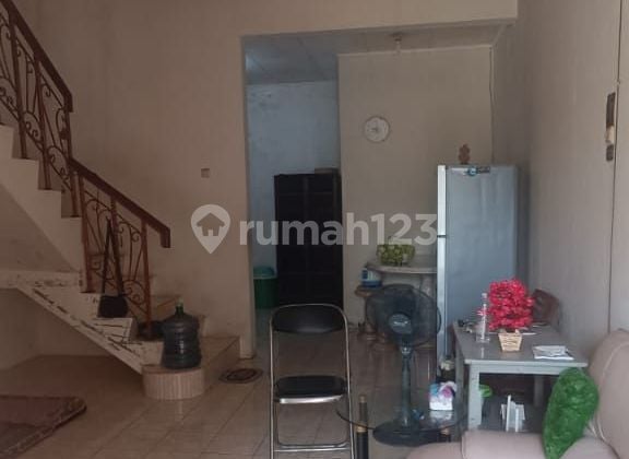 Dijual rumah 1 1/2 lantai di Citra garden 2 extension,harga nego