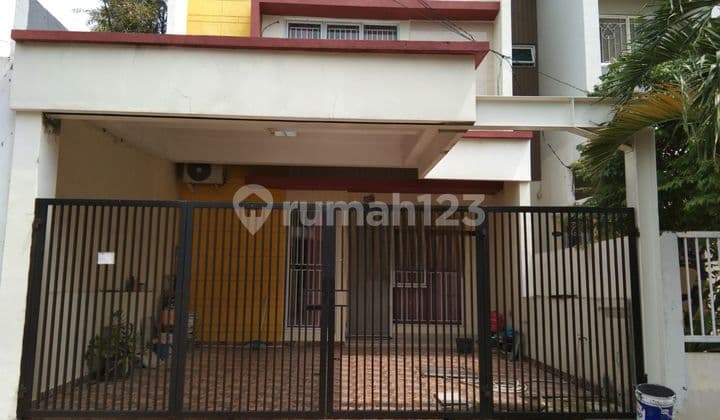Dijual Rumah 3 Lantai Duta Garden Harga Nego Lokasi Strategis