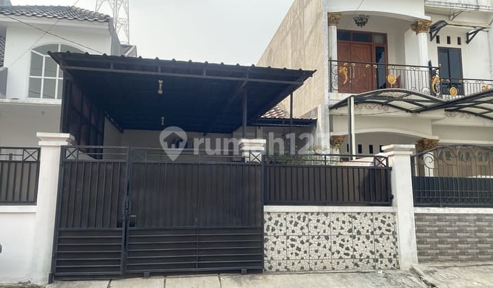 Dijual Rumah 135M2 di Joglo Lokasi Strategis Harga Nego