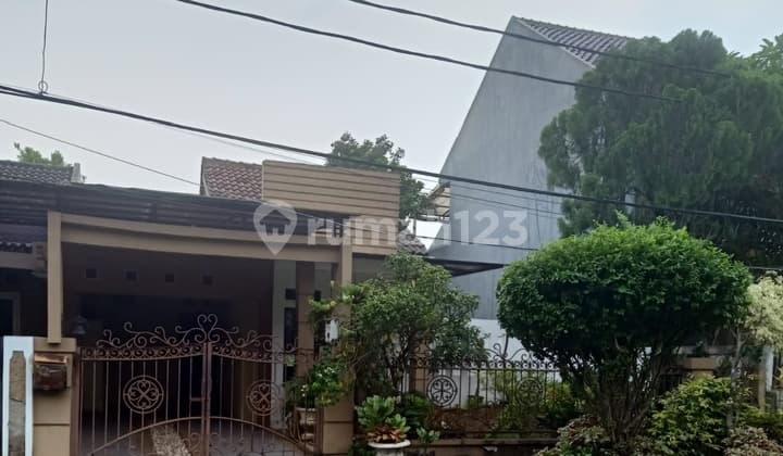 Disewakan Rumah 160m2 Graha Raya Bintaro Lokasi Bagus Harga Nego