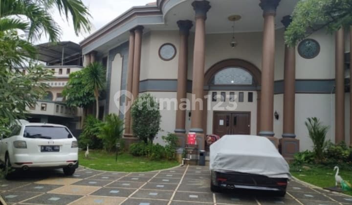 Luxury 483m2 House in Citra Garden, Strategic Location, Negotiable Price