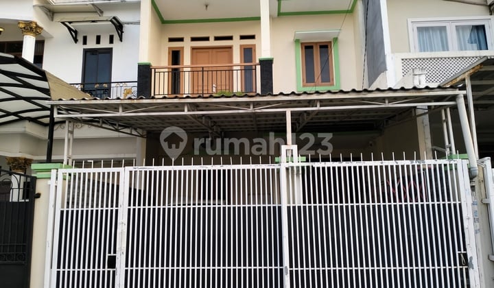 Dijual Murah Rumah 137M2 di Joglo Lokasi Steategis Harga Nego