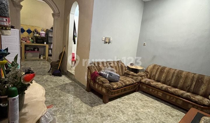 Dijual Rumah 2,5 Lantai di Duri Kosambi Lokasi Strategis Harg Neg
