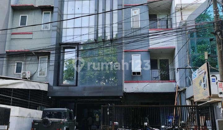Disewakan Ruko Gandeng 250M2 di Sumur Bor Cengkareng Lokasi Oke