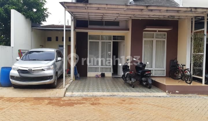Dijual Murah Rumah Hook 124M2 di Karawaci Lokasi Bagus Harga Nego