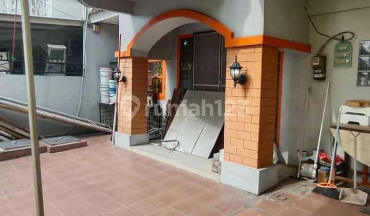 Dijual Murah Rumah 120M2 Taman Palem Lestari Lokasi Bagus Nego