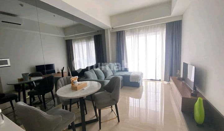 Selling at a Loss Arumaya Apartment, Lebak Bulus 2 bedrooms.