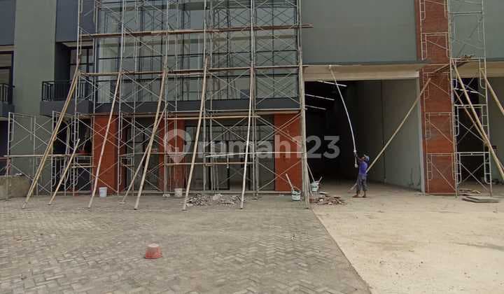 Disewakan Gudang Baru Ijin Industri di Legok Tangerang